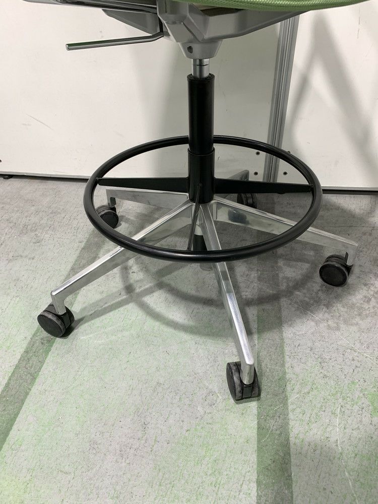 ウチダ（内田洋行）ricco-Nシリーズ 肘付ハイチェア 商品画像6