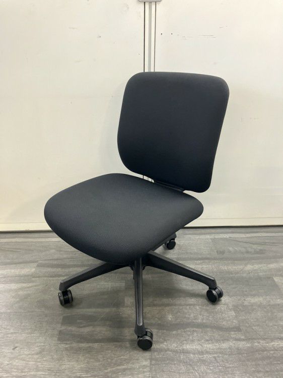 オカムラCG-Rチェア CG-Rチェア 商品画像1