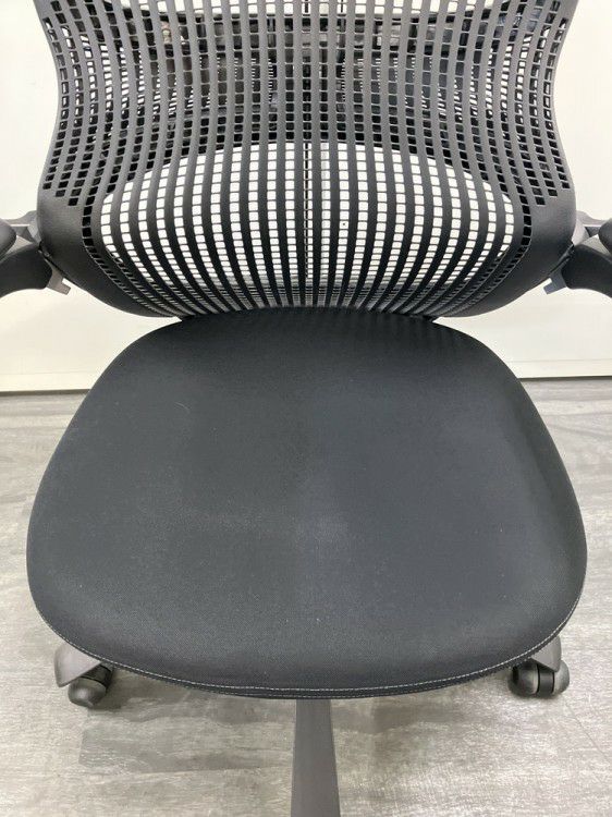 Knoll（ノール）Generation(ジェネレーション)チェア 可動肘付ジェネレーションチェア 商品画像10