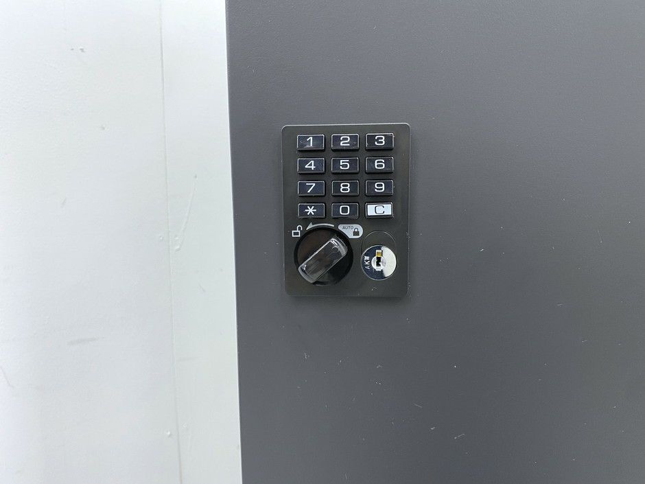 クロガネ4人用パーソナルロッカー 商品画像7