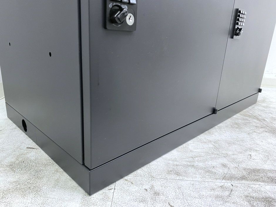 クロガネ4人用パーソナルロッカー 商品画像11