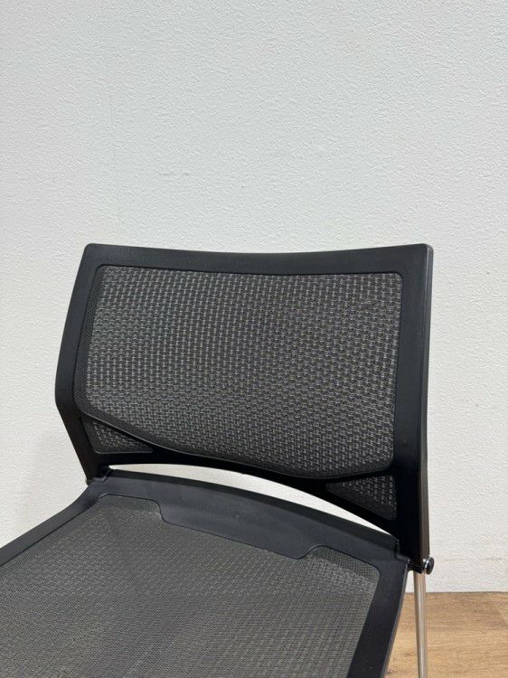 オカムラツァルトシリーズ スタッキングチェア6脚セット 商品画像4