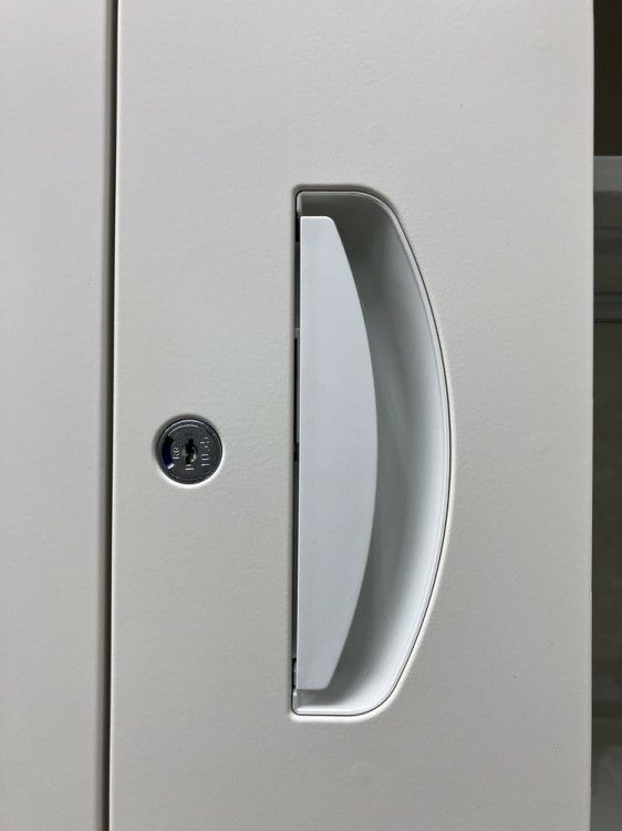 ライオンガラス両開きラテラル上下書庫 商品画像2