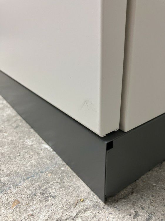 ライオンガラス両開きラテラル上下書庫 商品画像7