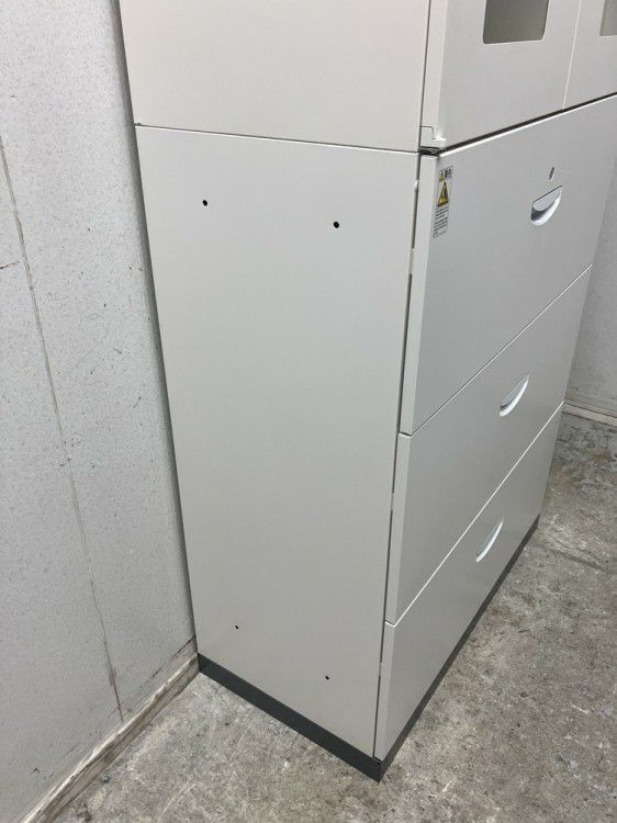 ライオンガラス両開きラテラル上下書庫 商品画像9