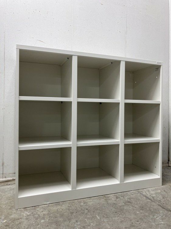 ライオン背面ロッカーシリーズ 9人用jロッカー 商品画像1