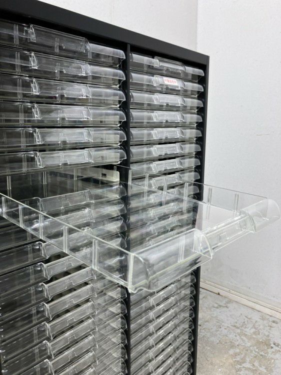 ナイキCW型シリーズ クリアトレーキャビネット 商品画像3