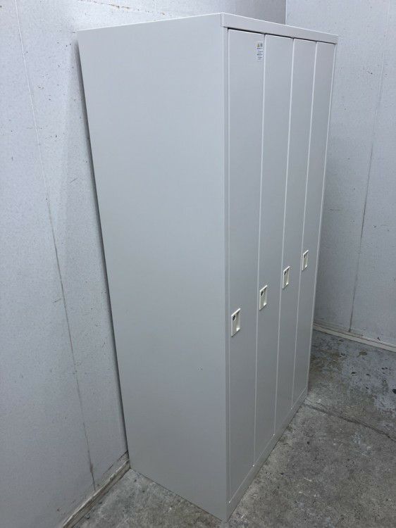 イトーキW型シリーズ 4人用ロッカー 商品画像8