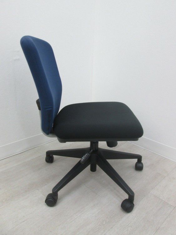 プラスNEXIS（ネクシス）チェア ネクシスチェア 商品画像3