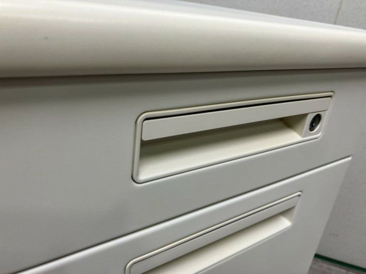 ナイキ1000片袖デスク 商品画像5