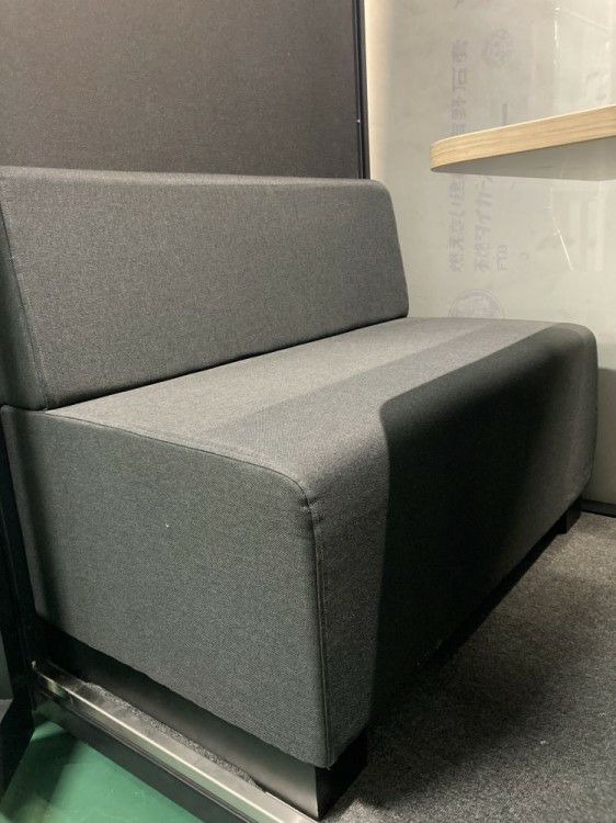 コクヨワークポッドフレックスシリーズ 1人用フルクローズ型ワークブース 商品画像7