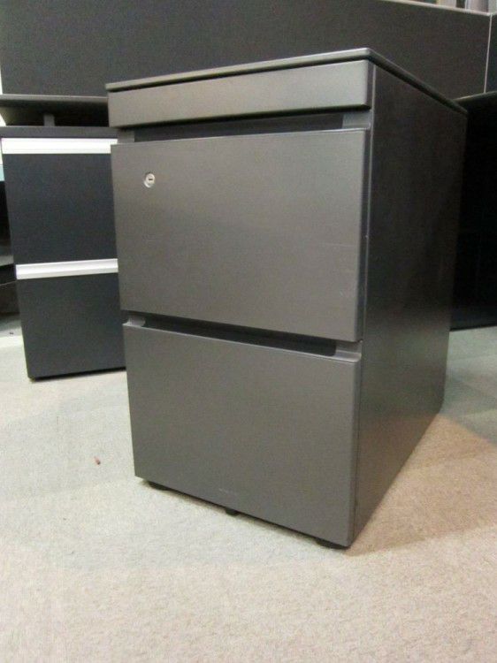 コクヨサイビ（SAIBI）シリーズ デスクパネル付1800L型デスク+ワゴンセット 商品画像17