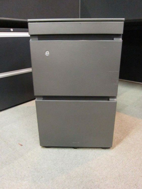 コクヨサイビ（SAIBI）シリーズ デスクパネル付1800L型デスク+ワゴンセット 商品画像18