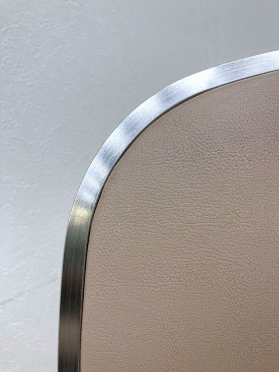 オカムラ8112Aシリーズ ミーティングチェア 商品画像11