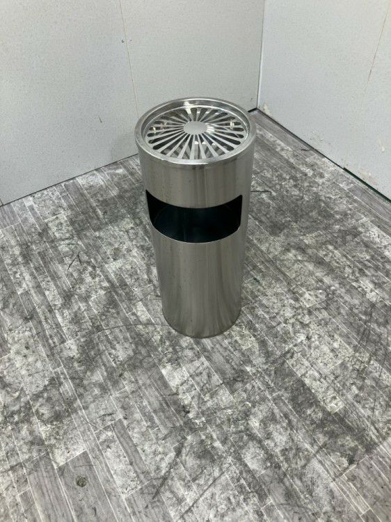 スタンド灰皿 商品画像1