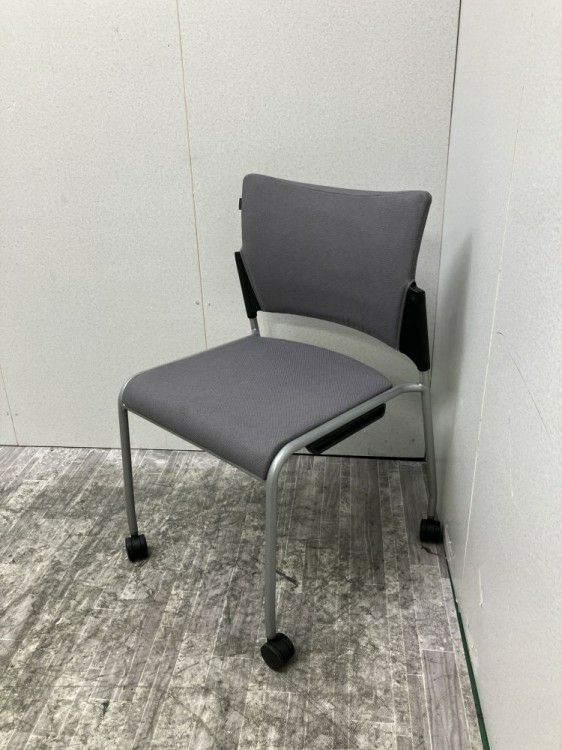 オカムラRETE(レーテ)シリーズ キャスター付レーテチェア 商品画像1