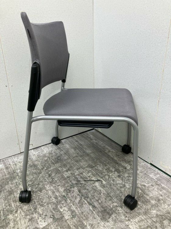 オカムラRETE(レーテ)シリーズ キャスター付レーテチェア 商品画像6