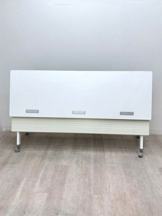 オカムラカルドーシリーズ 平行スタックテーブル 商品画像15