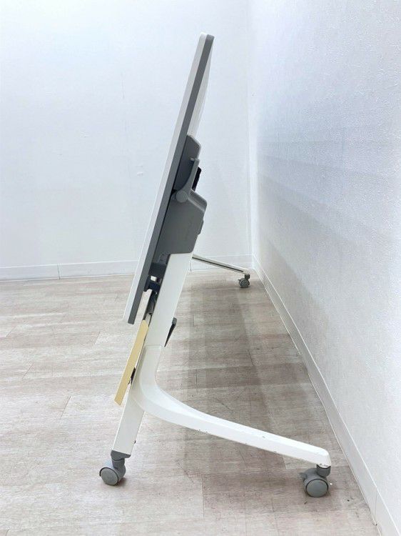 オカムラカルドーシリーズ 平行スタックテーブル 商品画像16