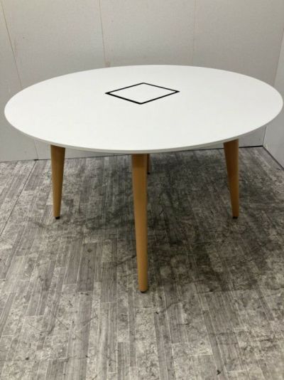 オカムラ1200丸テーブル 商品画像1