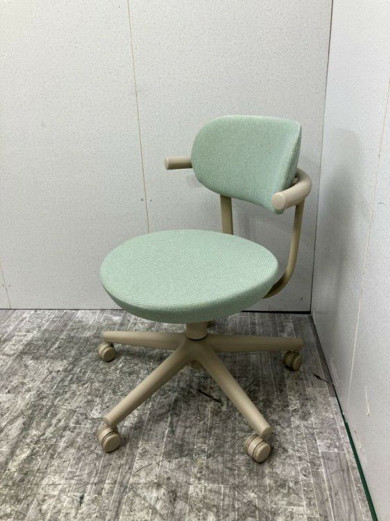 コクヨパロチェア 商品画像1