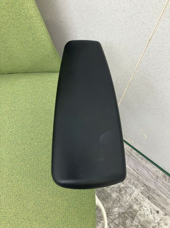 HermanMiller（ハーマンミラー）エンボディシリーズ 可動肘付エンボディチェア 商品画像8