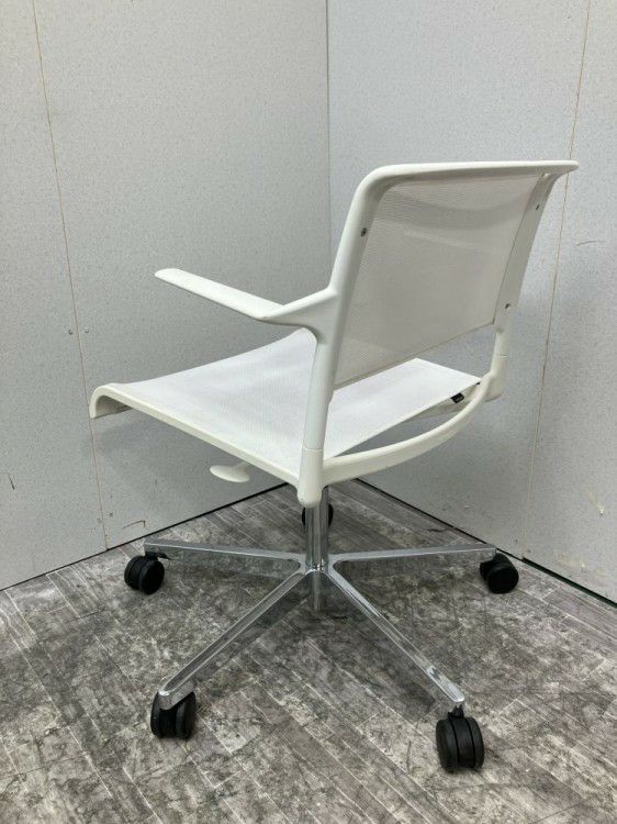 Wilkhahn（ウィルクハーン）エーライン（Aline）シリーズ 肘付エーラインチェア 商品画像10