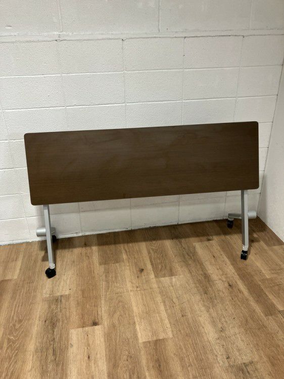 ライオンクルークシリーズ 平行スタックテーブル 商品画像10