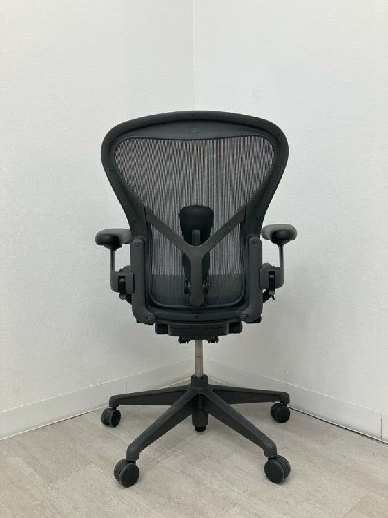 HermanMiller（ハーマンミラー）アーロンチェア 可動肘付アーロンチェア 商品画像4