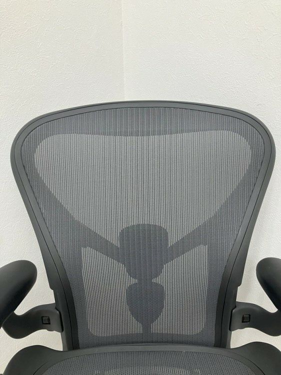 HermanMiller（ハーマンミラー）アーロンチェア 可動肘付アーロンチェア 商品画像5