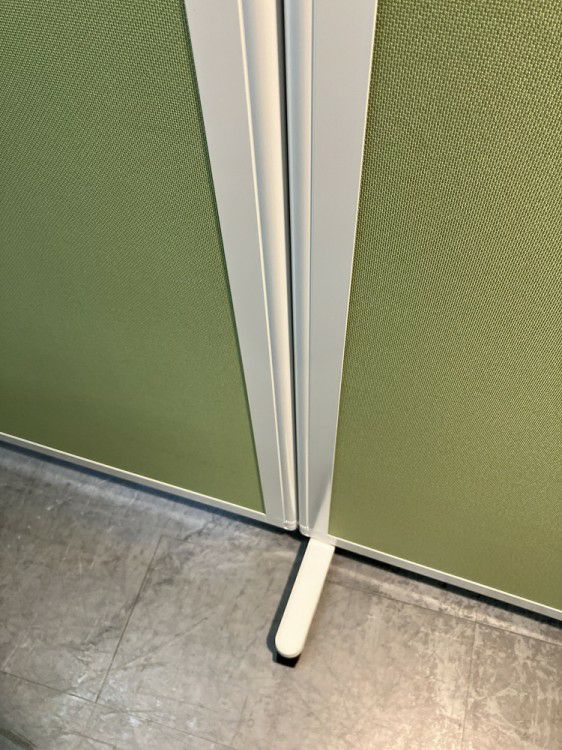 ライオンアイソス(iSOS)シリーズ 3連折畳パーテーション 商品画像5