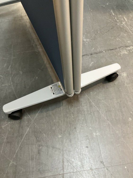 オカムラ3連折畳パーテーション 商品画像6