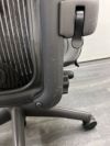 HermanMiller（ハーマンミラー）アーロンチェア 可動肘付アーロンチェア 商品画像19