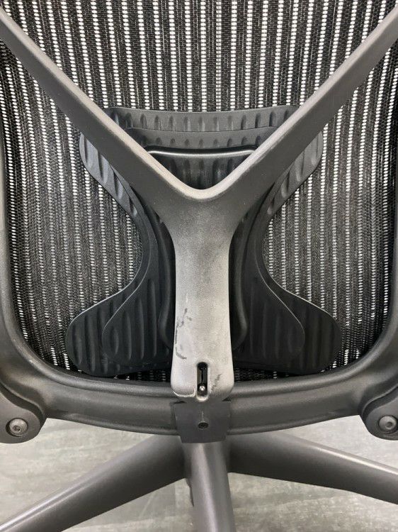 HermanMiller（ハーマンミラー）アーロンチェア 可動肘付アーロンチェア 商品画像20