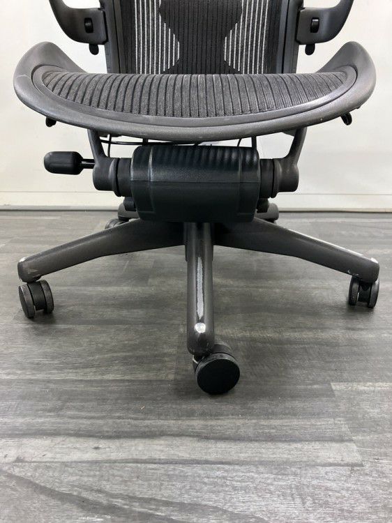 HermanMiller（ハーマンミラー）アーロンチェア 可動肘付アーロンチェア 商品画像21