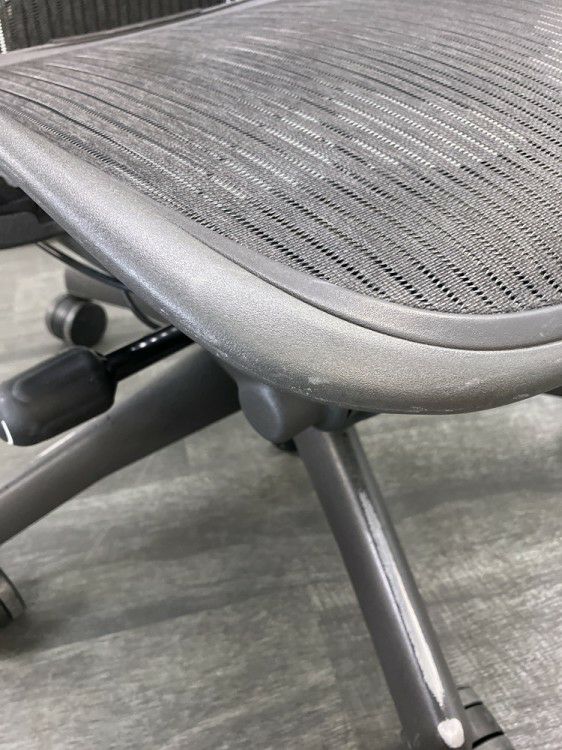 HermanMiller（ハーマンミラー）アーロンチェア 可動肘付アーロンチェア 商品画像26