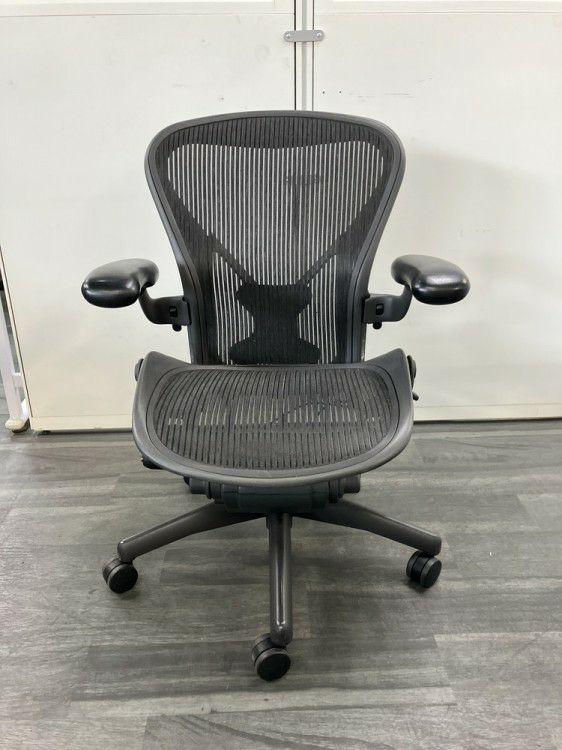 HermanMiller（ハーマンミラー）アーロンチェア 可動肘付アーロンチェア 商品画像11