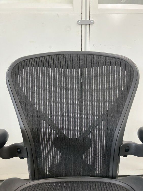 HermanMiller（ハーマンミラー）アーロンチェア 可動肘付アーロンチェア 商品画像18