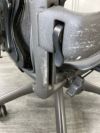 HermanMiller（ハーマンミラー）アーロンチェア 可動肘付アーロンチェア 商品画像16