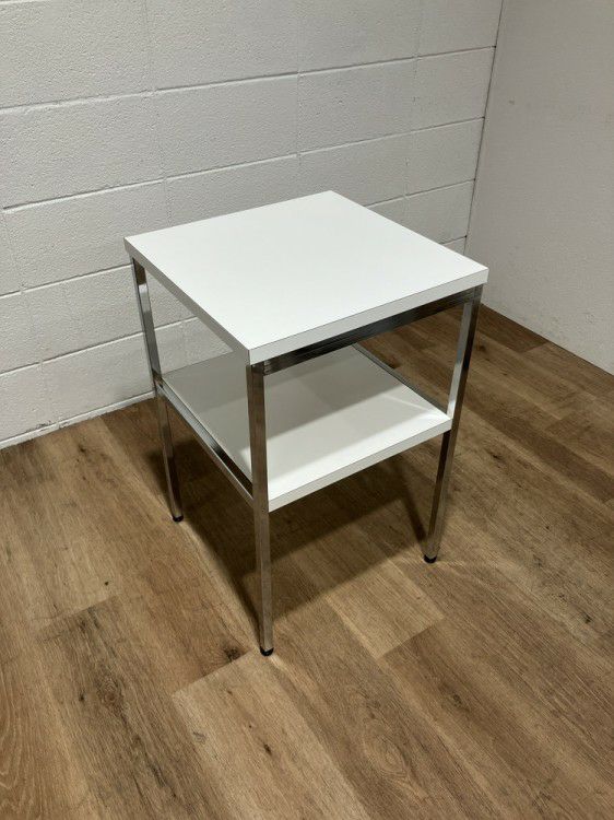 オカムラ電話台 商品画像1