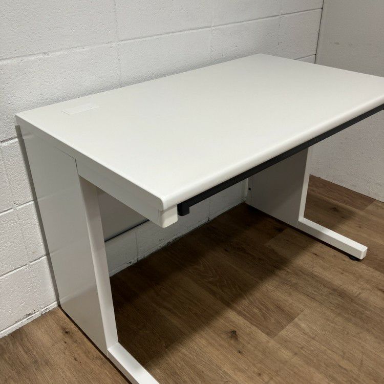 コクヨピクサ2シリーズ 1000平デスク 商品画像4