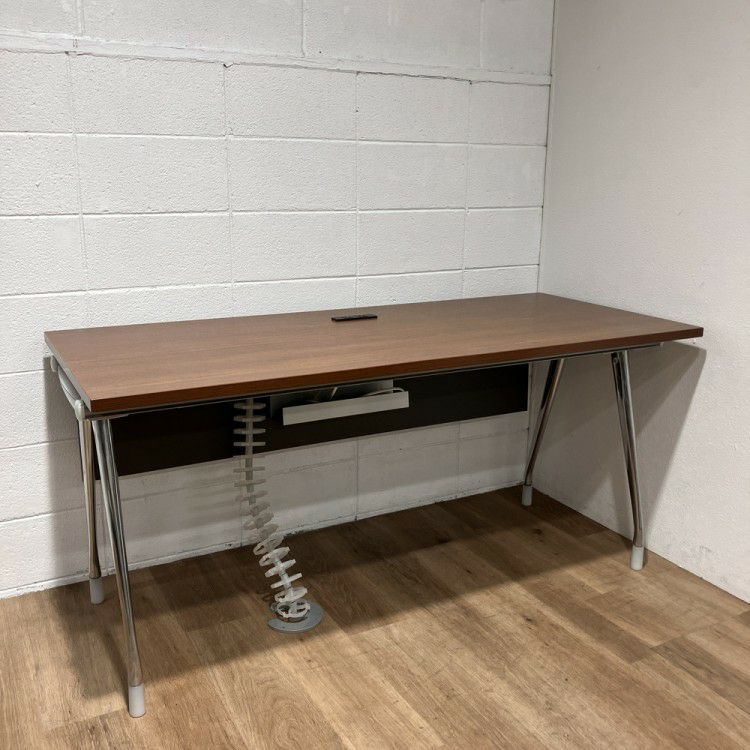 HermanMiller（ハーマンミラー）アバックエンバイロメンツデスク 1600平デスク 商品画像1