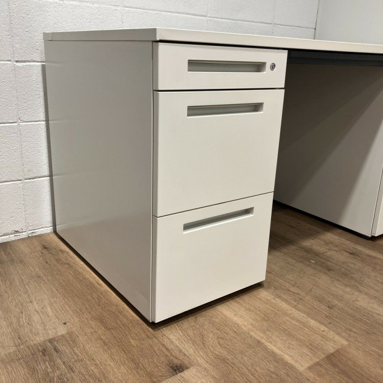 イトーキCZRシリーズ 1400両袖デスク 商品画像5