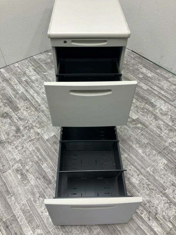 オカムラSDシリーズ 3段脇机 商品画像4