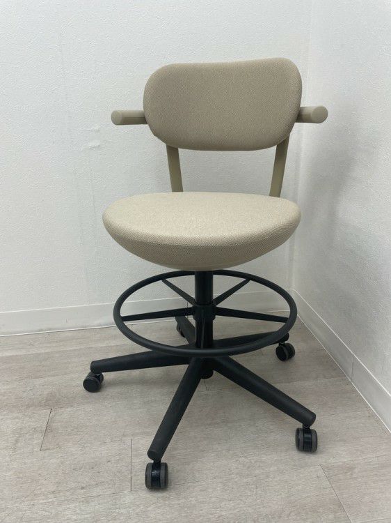 コクヨpallo（パロ）シリーズ パロチェア 商品画像1