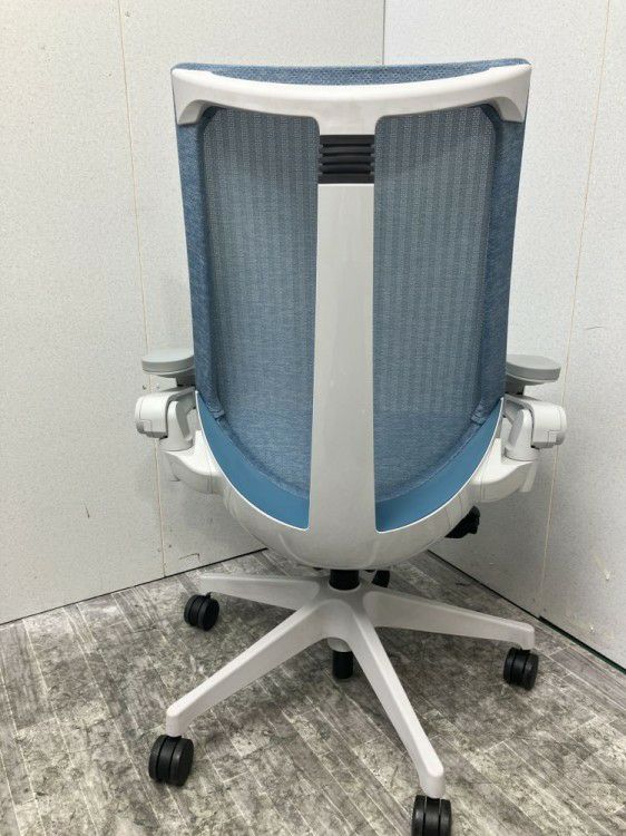 イトーキAct(アクト)チェア 可動肘付アクトチェア 商品画像10