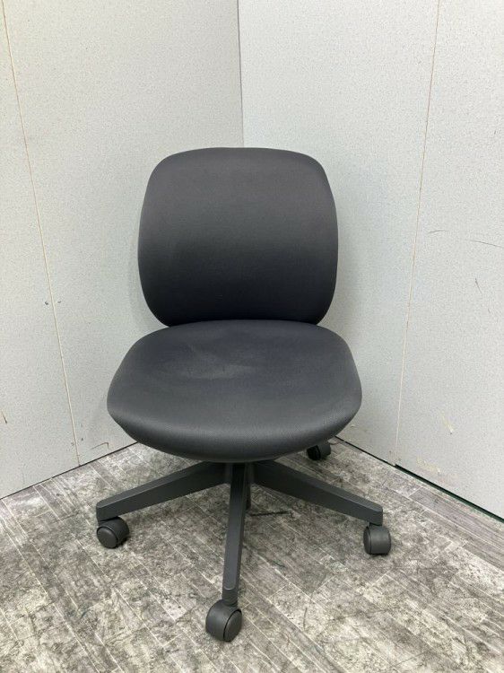 トヨスチールOAチェア 商品画像2