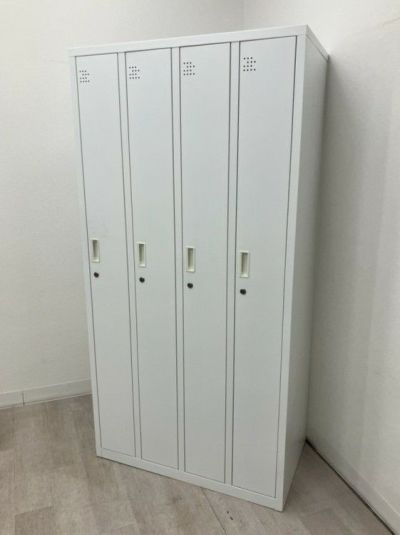 4人用ロッカー 商品画像1