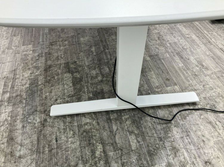 オカムラSwift(スイフト)シリーズ 電動昇降式1800ミーティングテーブル 商品画像10