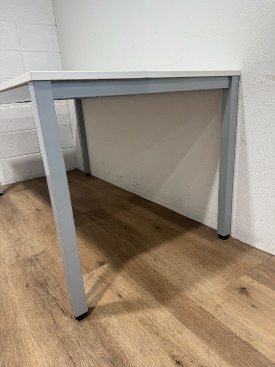 ライオンエランサシリーズ ミーティングテーブル 商品画像4